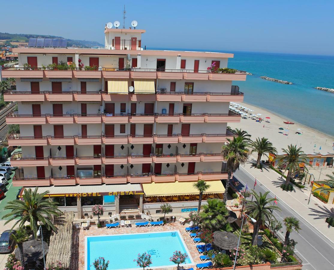 Hotel Cristal Cupra Marittima Extérieur photo